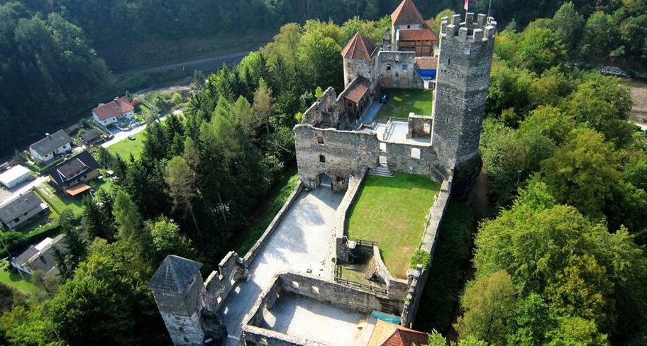 Burgruine Krems , , Austria